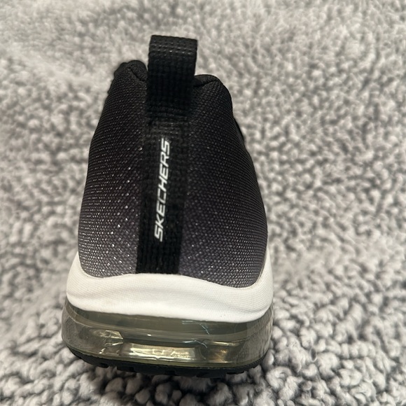 New - Picture 6 of 6